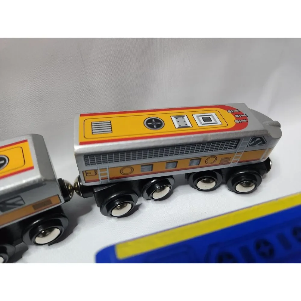 CIRCO Wooden Train & Vehicle Lot – Engines, Cars, Plane, Construction